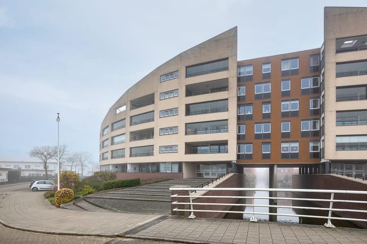 Photo 4 of Waddenring 173