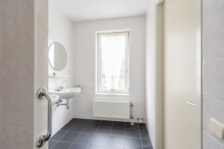 Photo 22 of Houtdreef 16