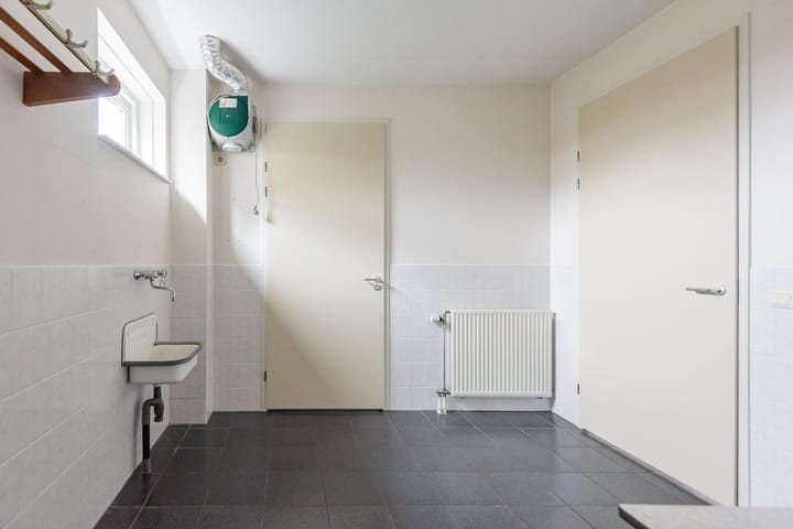 Photo 25 of Houtdreef 16