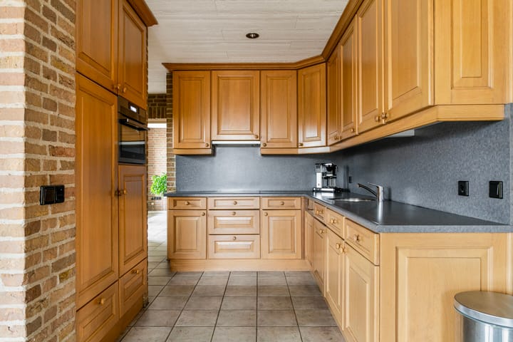 Foto 15 van Meester van Coothstraat 52