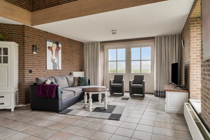 Foto 21 van Meester van Coothstraat 52