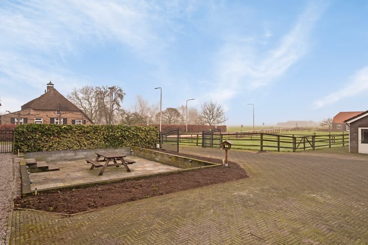 Foto 51 van Meester van Coothstraat 52