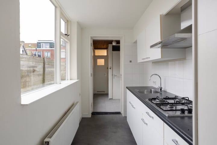 Foto 11 van van Loonstraat 69