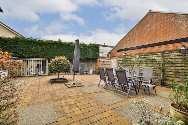 Foto 14 van Menneweg 111