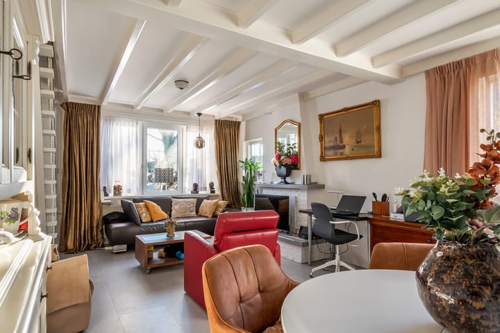 Foto 2 van Burgemeester von Geusauweg 41