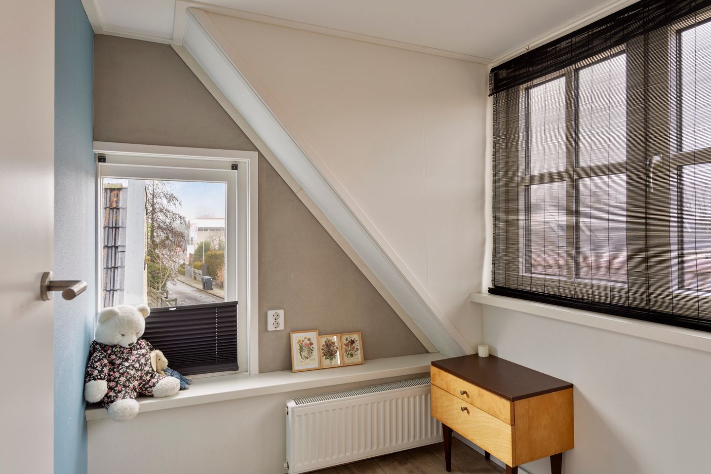 Foto 25 van Buorren 74