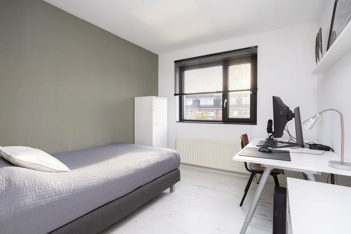 Foto 30 van Narcisplantsoen 11