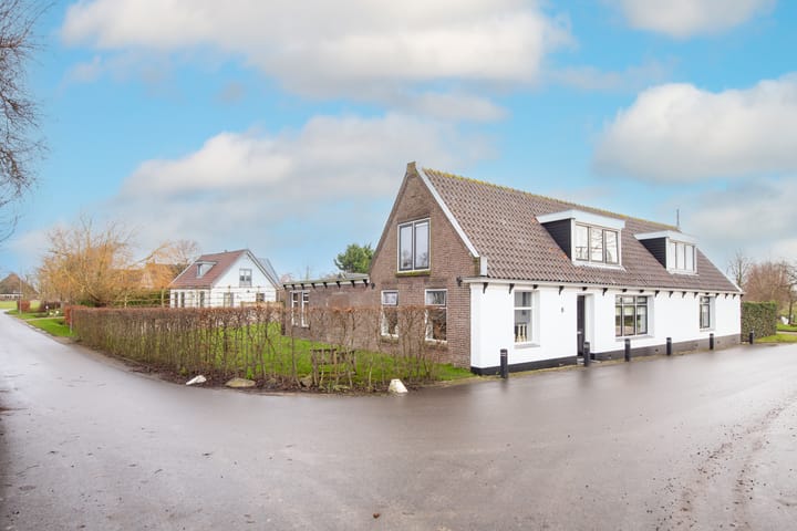 Photo 1 of Surmerhuizerweg 8