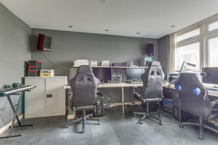 Photo 21 of Surmerhuizerweg 8