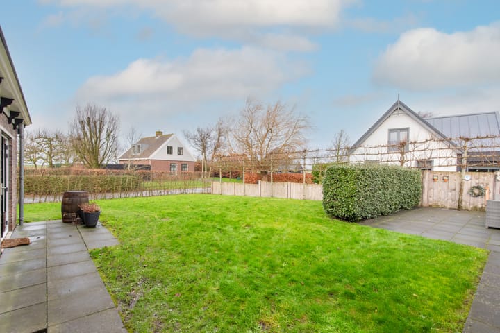 Photo 37 of Surmerhuizerweg 8