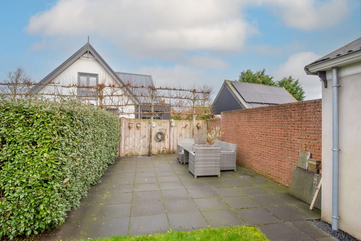 Photo 38 of Surmerhuizerweg 8