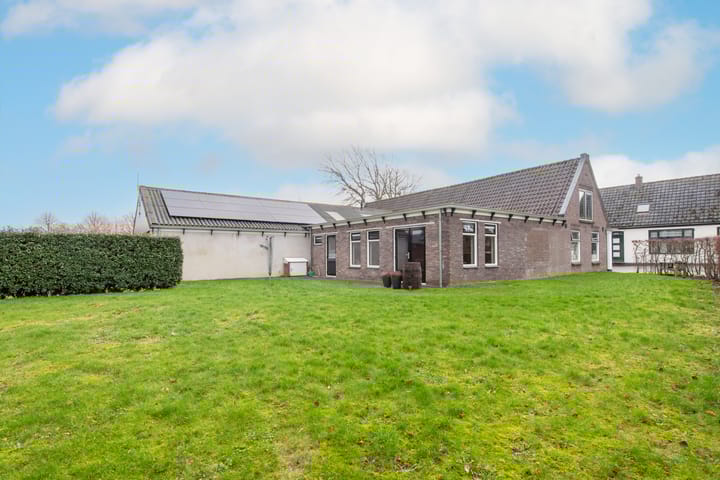 Photo 39 of Surmerhuizerweg 8