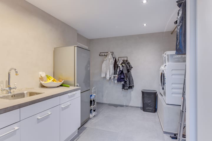 Photo 43 of Surmerhuizerweg 8