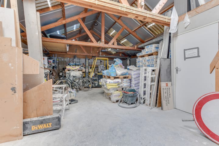 Photo 68 of Surmerhuizerweg 8