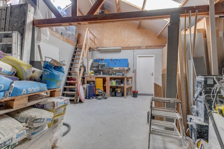 Photo 69 of Surmerhuizerweg 8