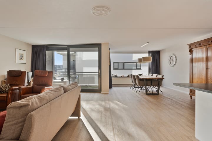 Foto 11 van De Misse 24