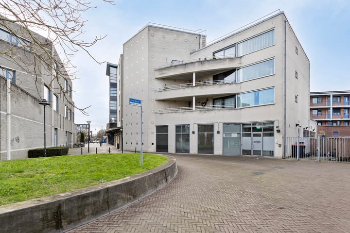 Foto 33 van De Misse 24