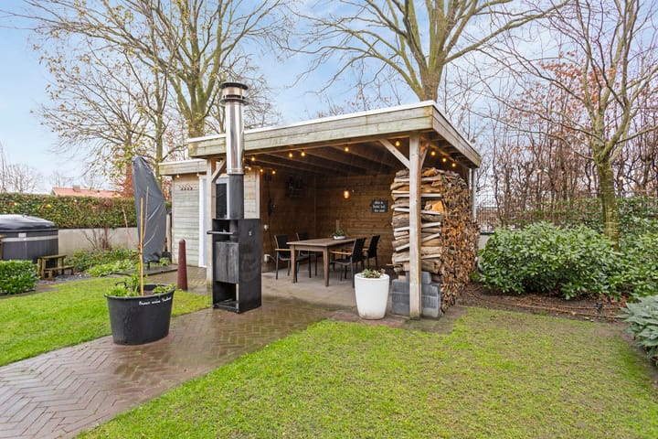 Foto 26 van Veenmos 60