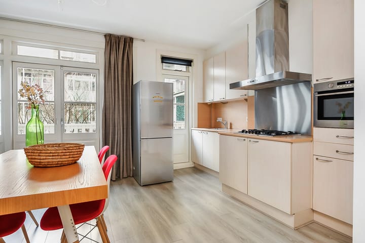 Foto 9 van Wilhelminastraat 76-1