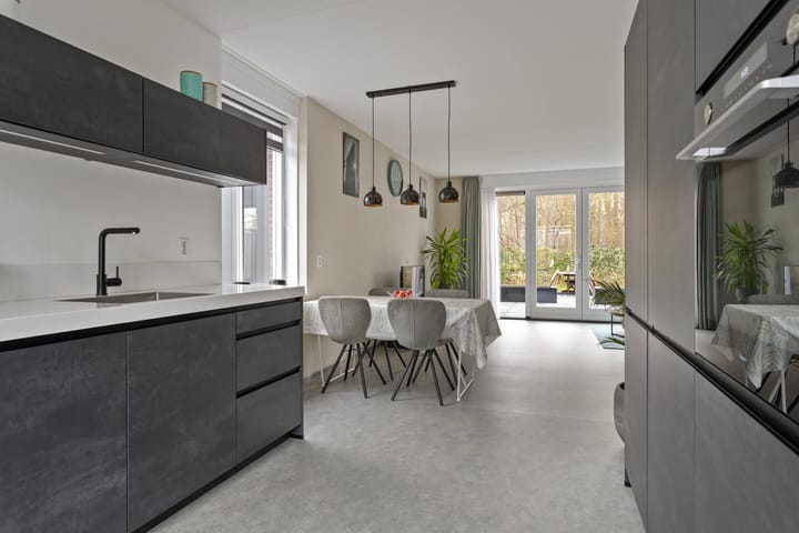 Foto 15 van Meerweg 33-A