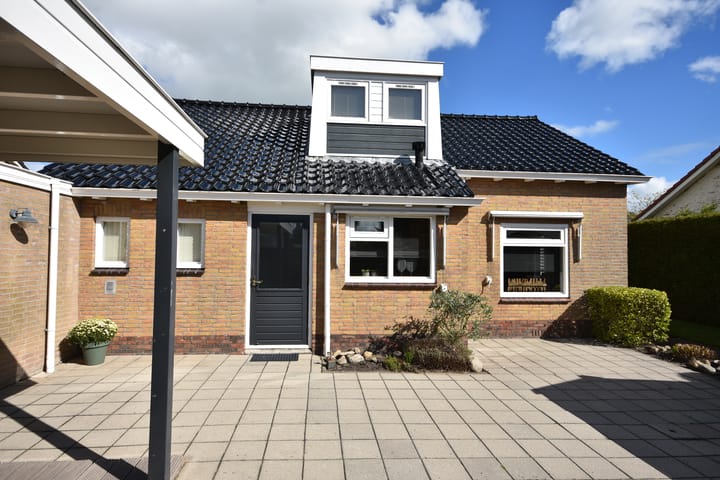 Foto 14 van Van Sytzamawei 10