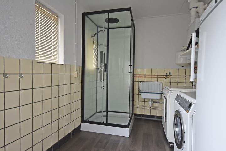 Foto 27 van Van Sytzamawei 10