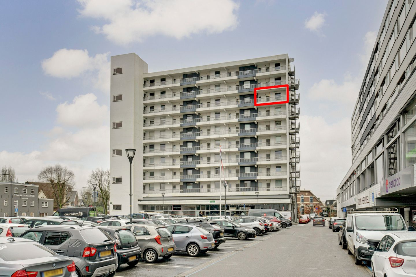 Foto 1 van Den Heuvel 81