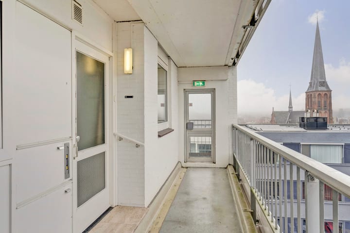 Foto 4 van Den Heuvel 81