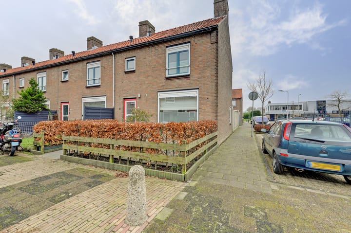 Photo 26 of Prinses Margrietstraat 13