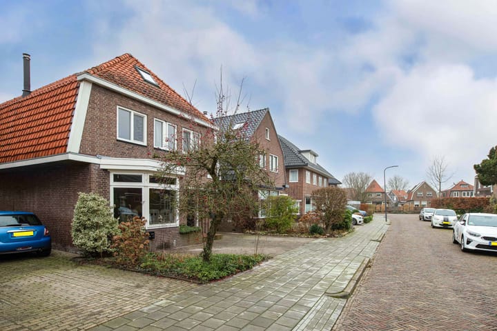 Foto 39 van Lindenlaan 15