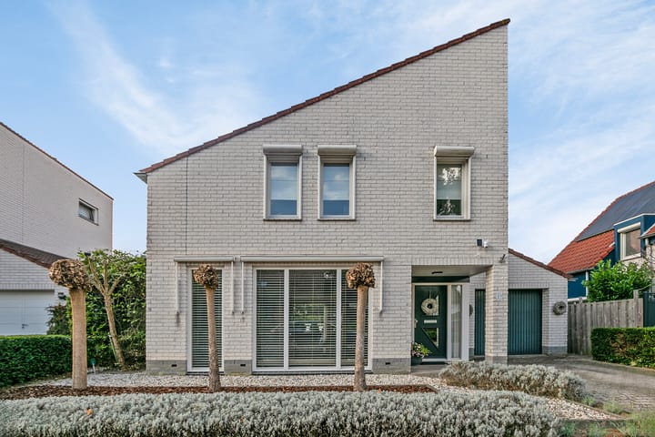 Photo 10 of Kloosterstraat 37