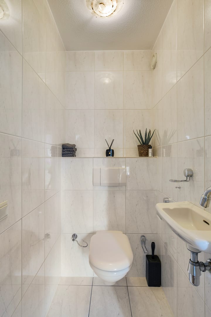 Photo 16 of Kloosterstraat 37