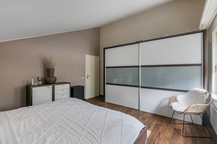 Photo 31 of Kloosterstraat 37