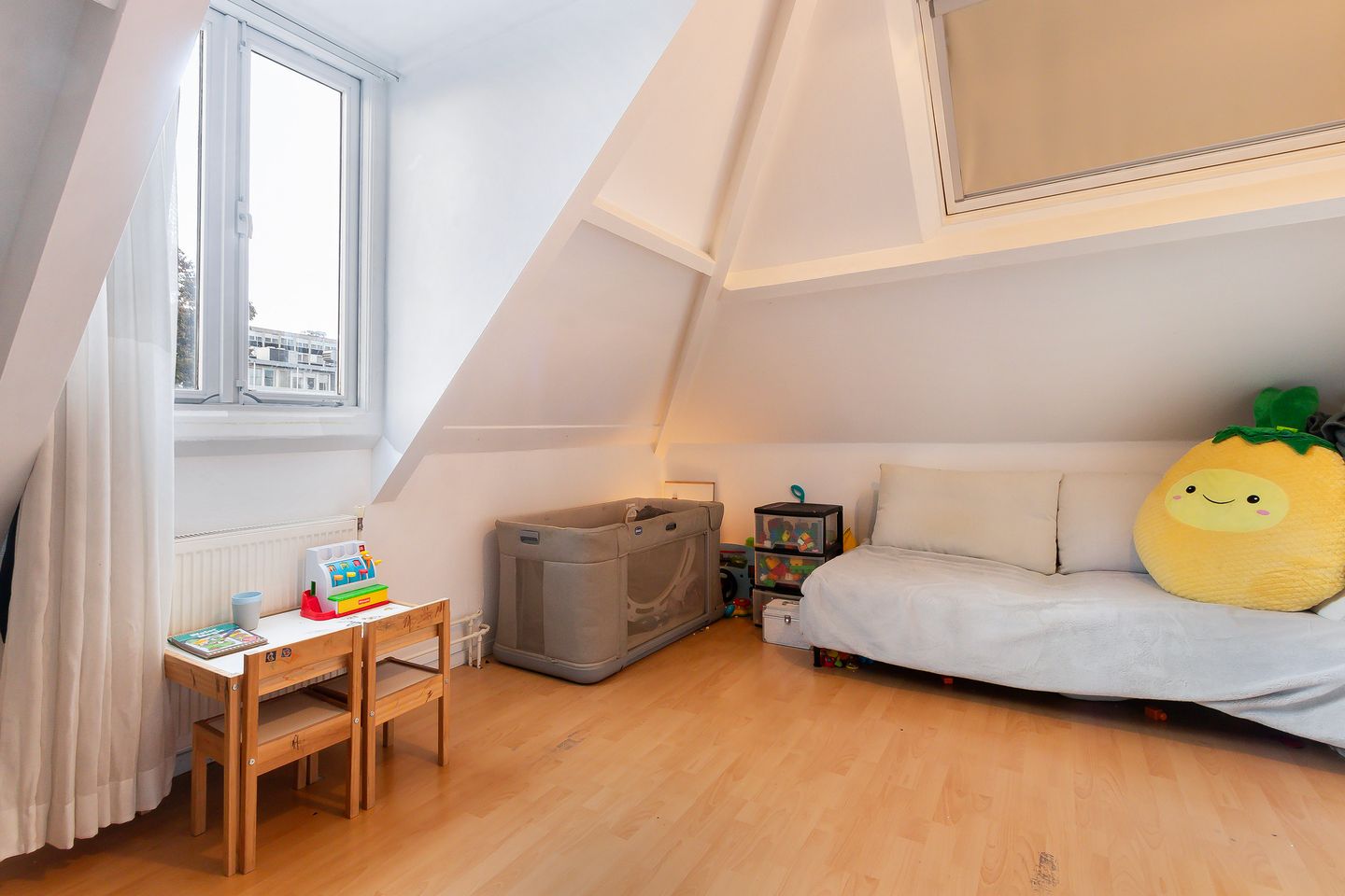 Foto 25 van Spuiweg 52