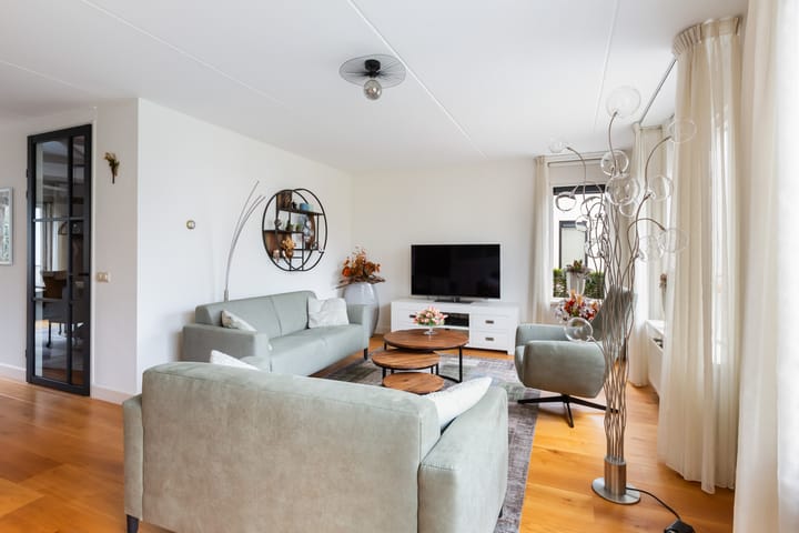 Foto 5 van Tacitus 55