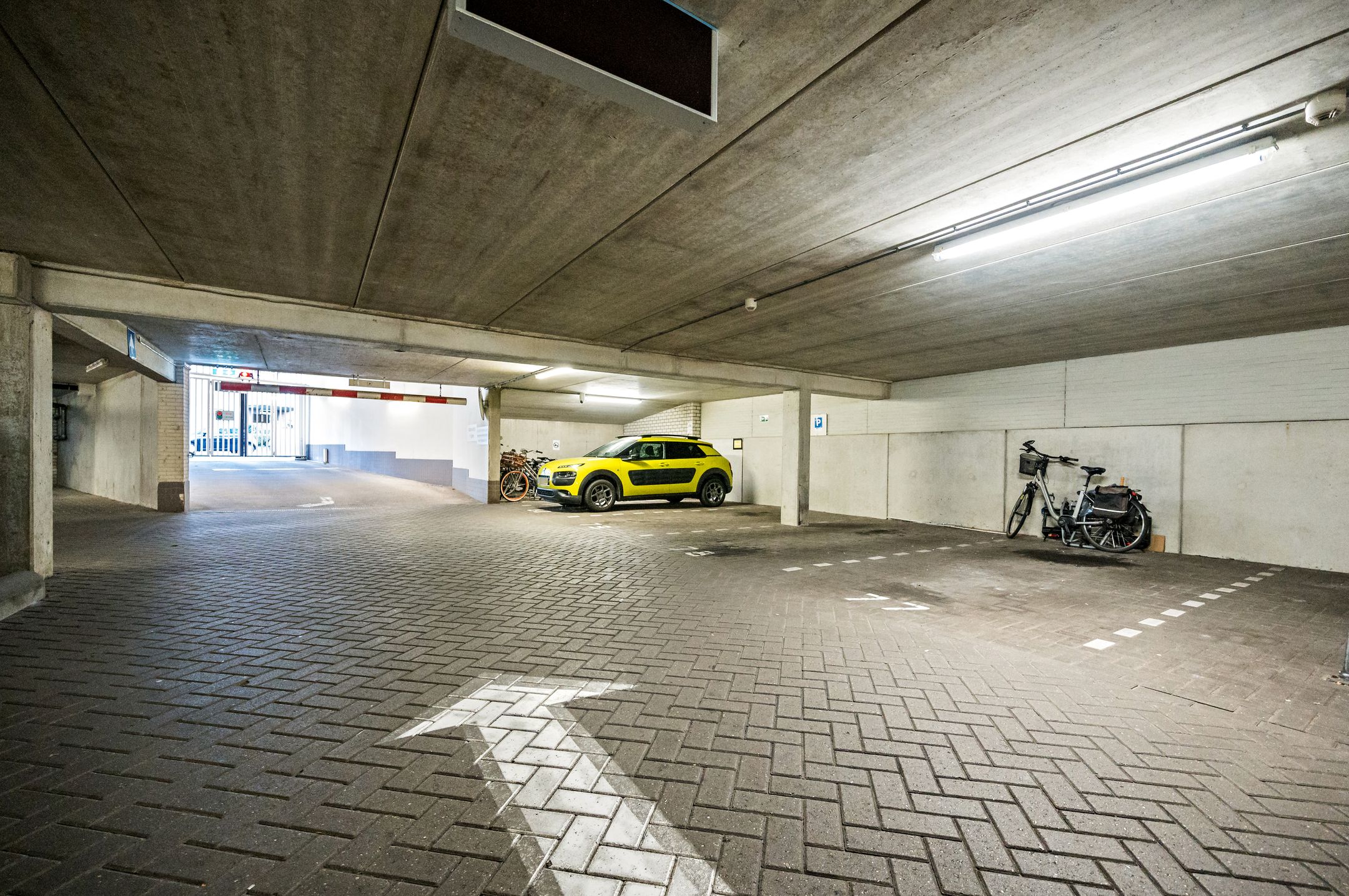 Foto 39 van Palaceplein 142