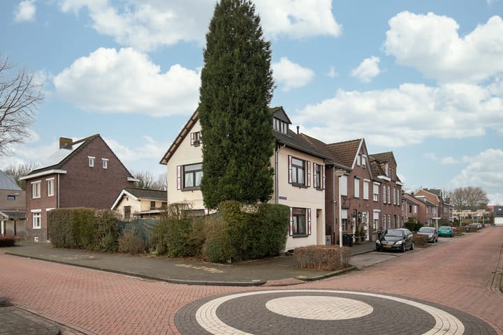 Photo 23 of St.Martinusstraat 13