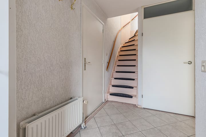 Foto 6 van Merenguestraat 1