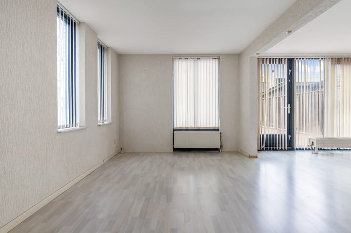 Foto 10 van Merenguestraat 1