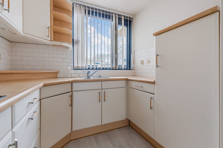 Foto 17 van Merenguestraat 1