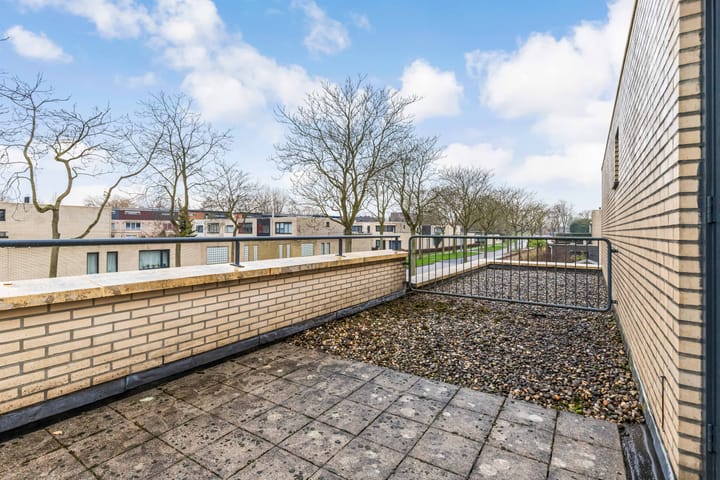 Foto 31 van Merenguestraat 1