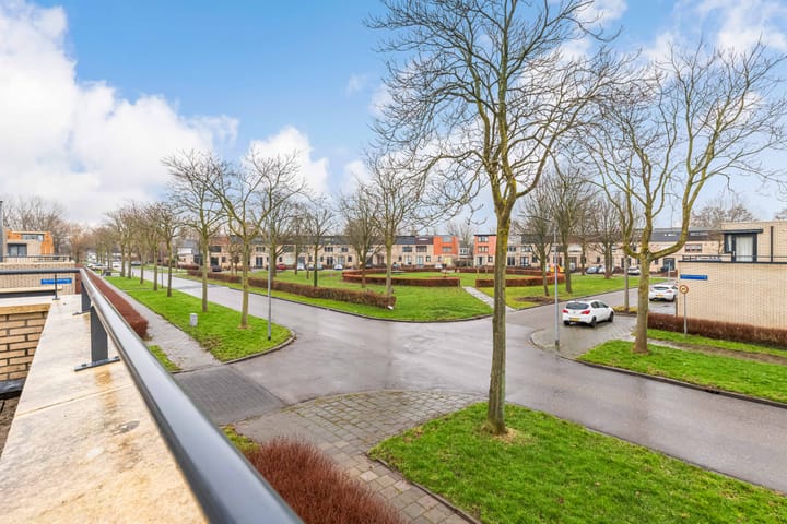 Foto 33 van Merenguestraat 1