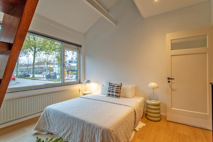 Foto 15 van Finsenstraat 74