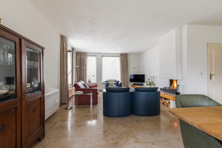 Foto 11 van Regent Smitsstraat 85