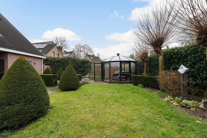 Foto 43 van Regent Smitsstraat 85