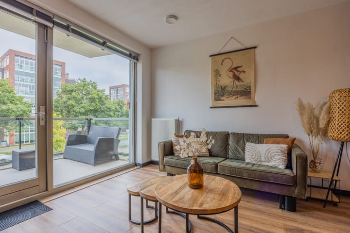 Foto 11 van Jan van Goyenplein 52