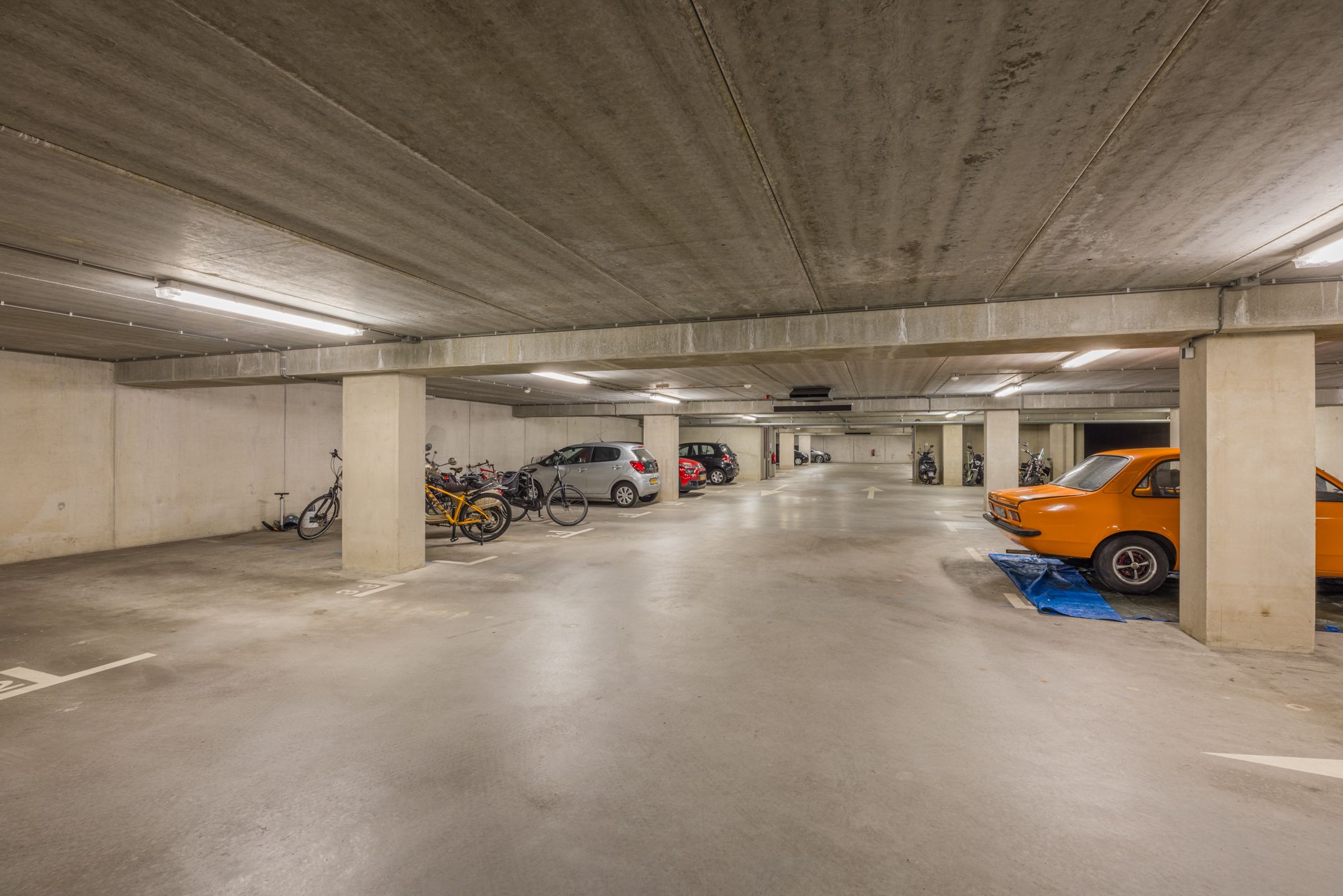 Foto 27 van Jan van Goyenplein 52