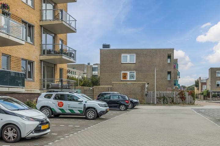 Foto 31 van Jan van Goyenplein 52