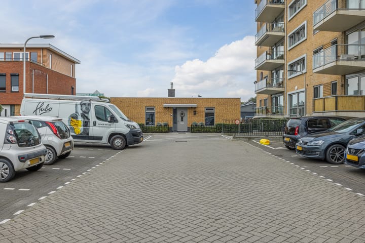 Foto 32 van Jan van Goyenplein 52