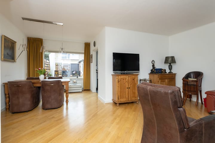 Foto 15 van Oostenrijkstraat 50